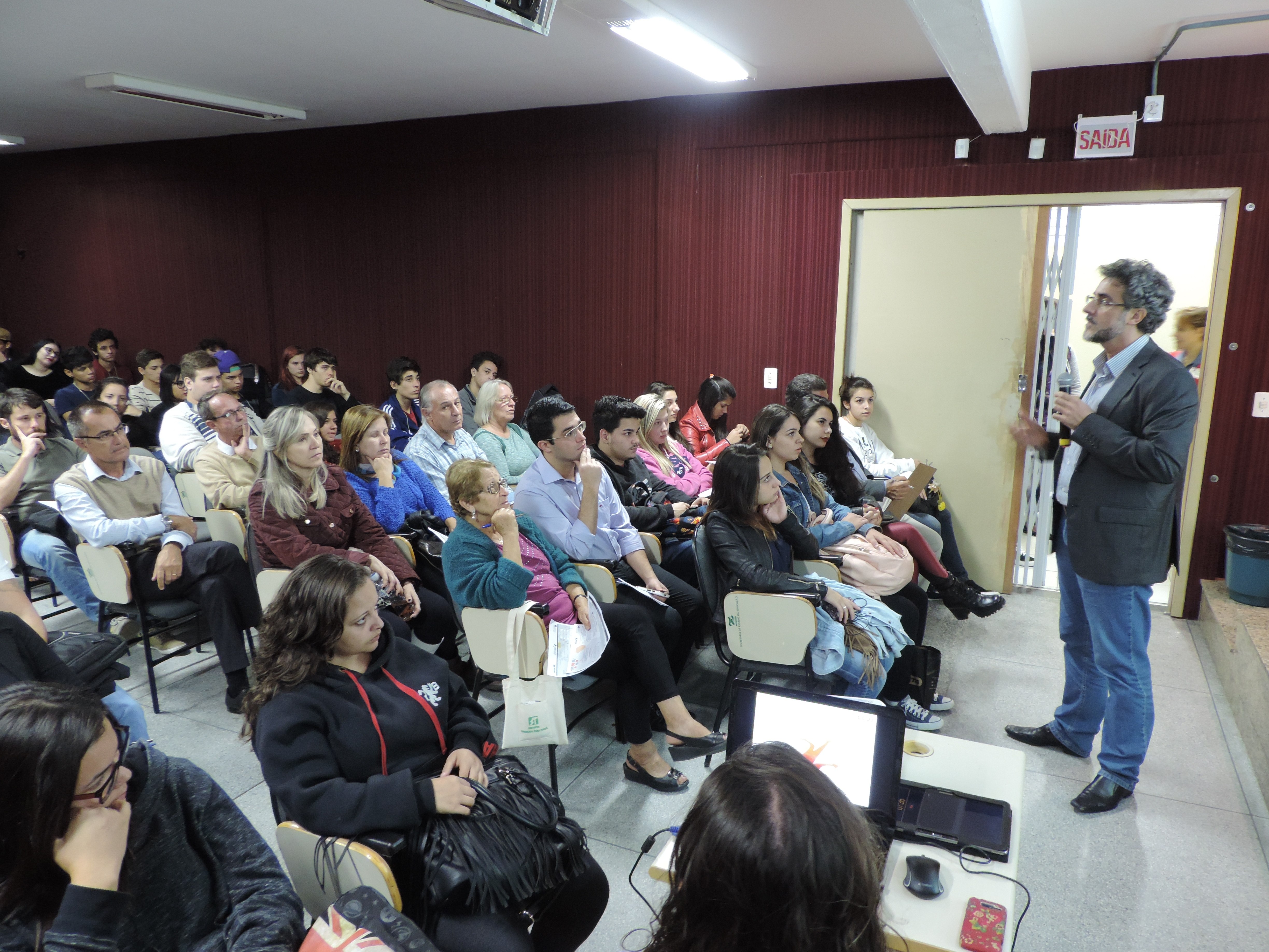 Read more about the article Serraria e Barreiros recebem a última rodada de eventos comunitários do Plano Diretor