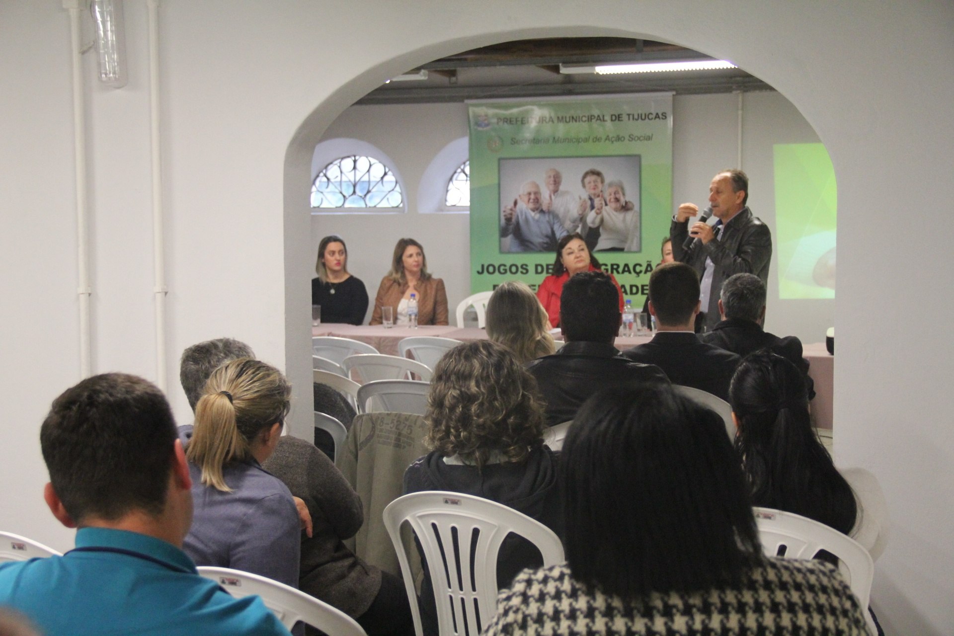Read more about the article Tijucas realiza Conferência Municipal do Idoso