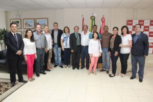 Read more about the article Prefeitura assina convênio para entidades de assistência social e empossa Conselho Municipal Antidrogas