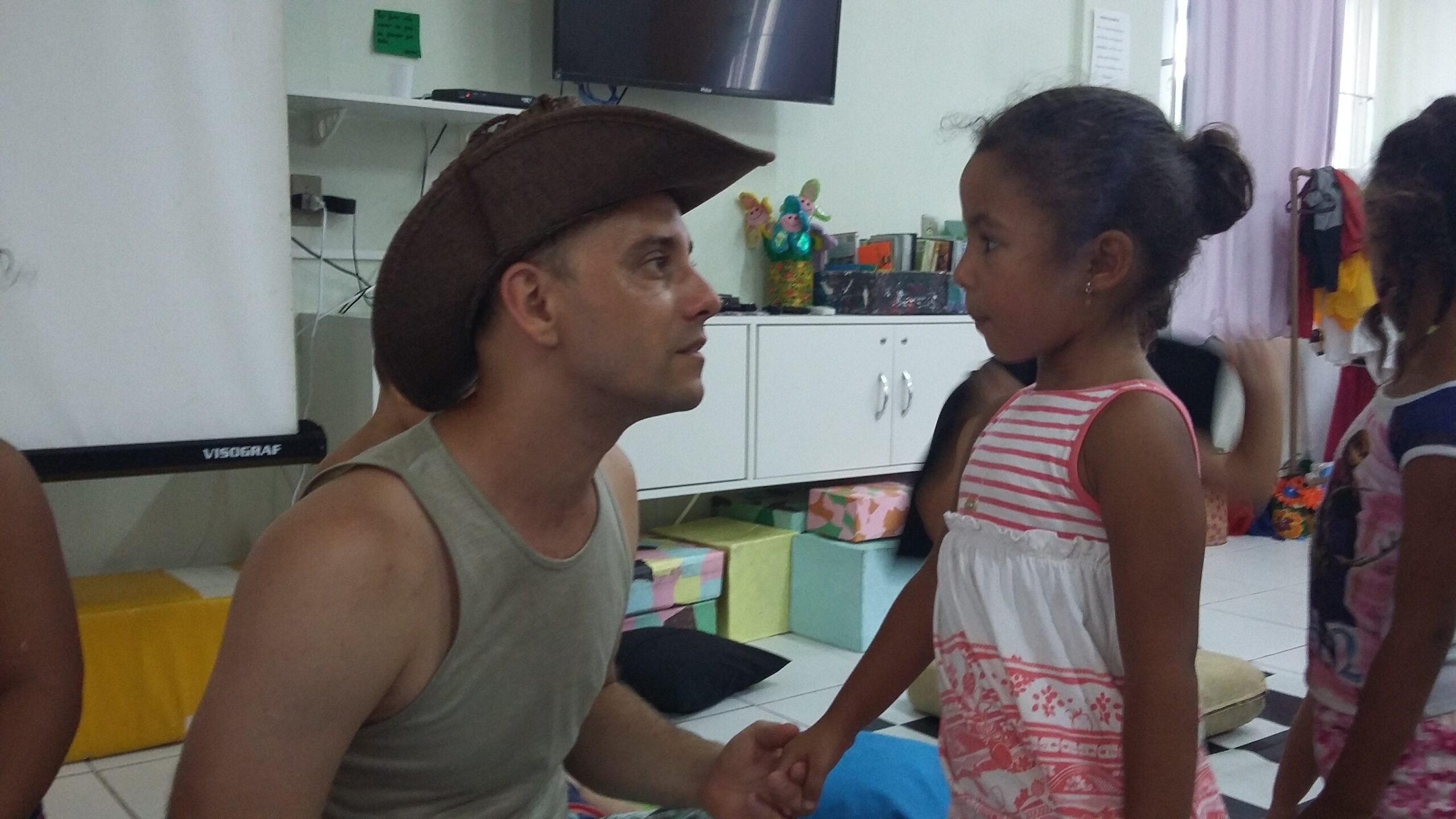 You are currently viewing Projeto Verão Educador leva alegria e alertas para a criançada