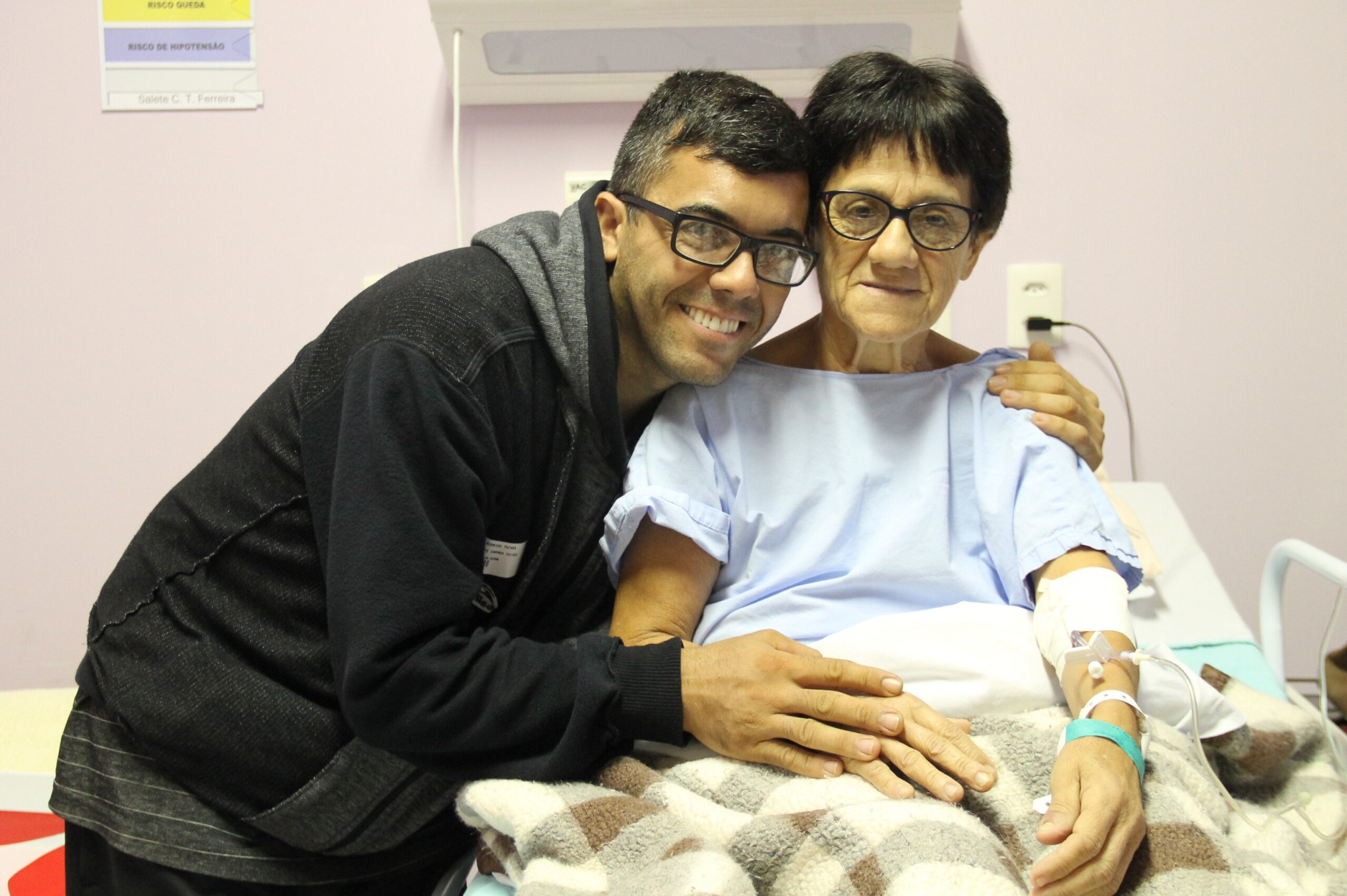 Read more about the article Pacientes elogiam atendimento no Hospital de Biguaçu