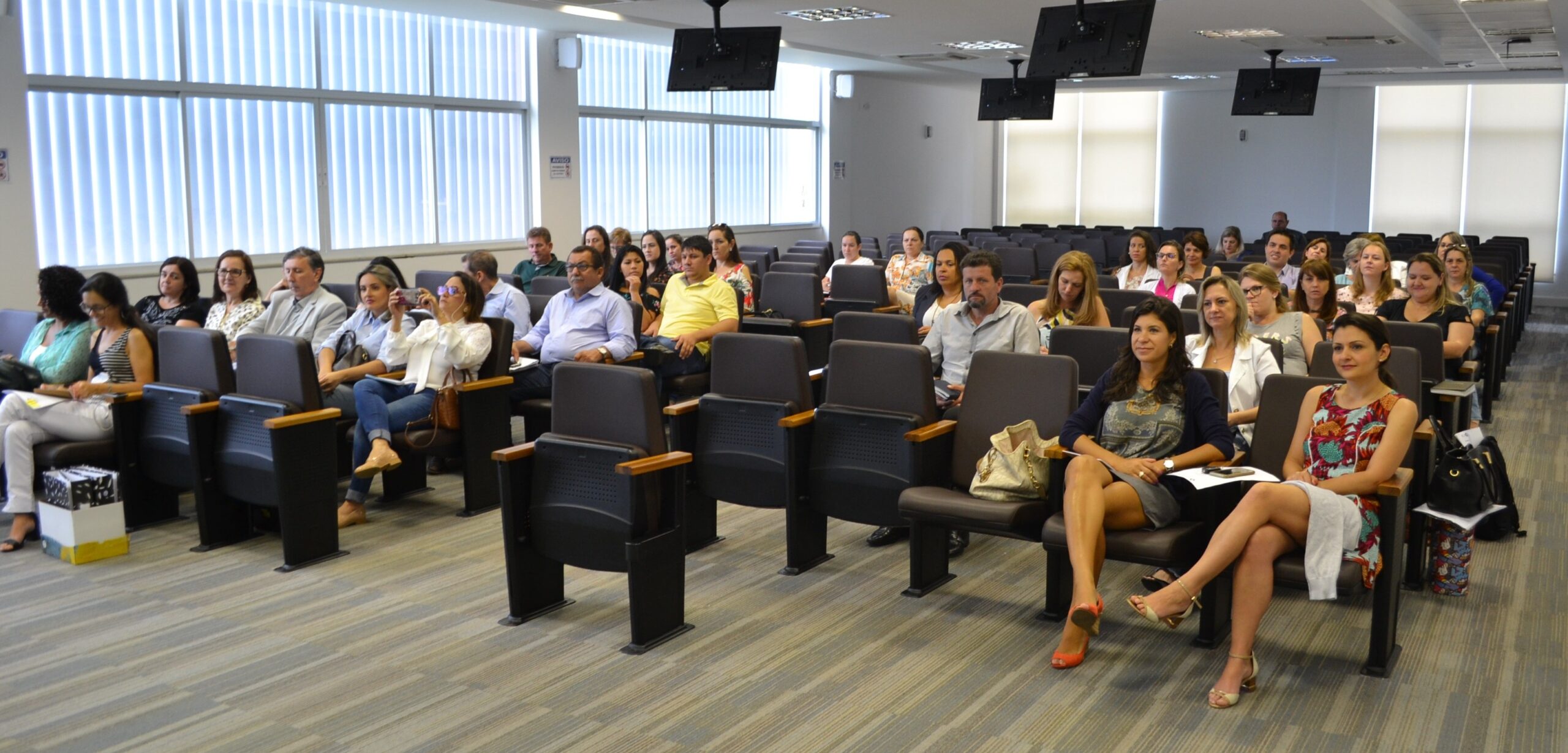 You are currently viewing GRANFPOLIS sedia reunião do COEGEMAS – SC