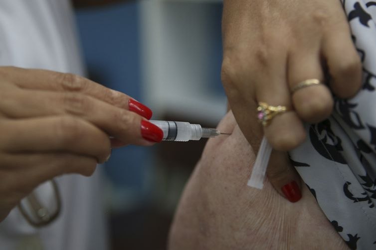 You are currently viewing Começa em Santa Catarina a 20ª edição da Campanha Nacional de vacinação contra Influenza