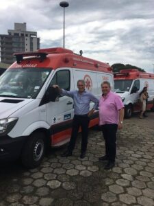 Read more about the article Município recebe nova ambulância do SAMU