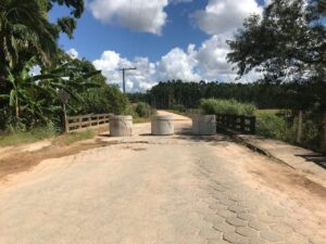 Read more about the article Prefeitura de Canelinha instala barreiras nos acessos secundários do município na manhã desta segunda-feira, (23)